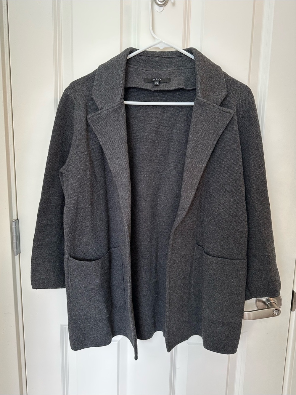 Quince 100% organic cotton knit blazer